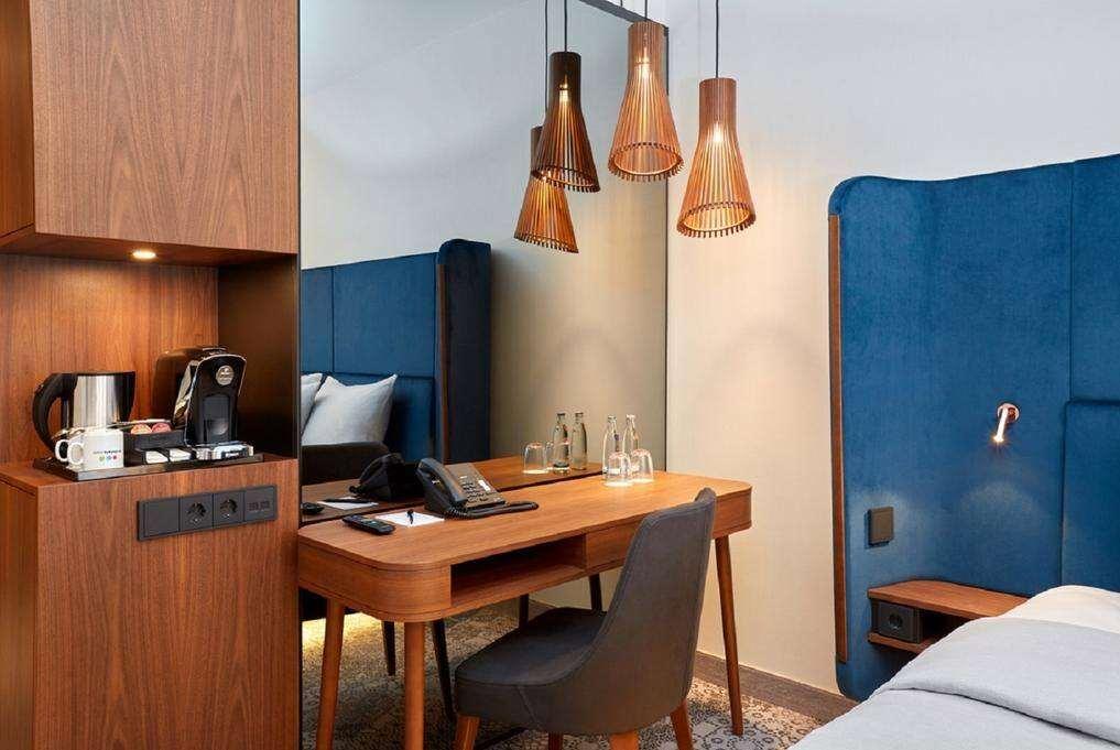 ไฮเปเรียน โฮเต็ล มึนเชิน Hotel มิวนิก ห้อง รูปภาพ A room at the hotel