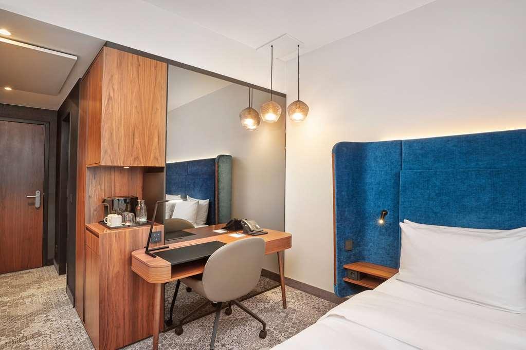 ไฮเปเรียน โฮเต็ล มึนเชิน Hotel มิวนิก ห้อง รูปภาพ A room at the hotel