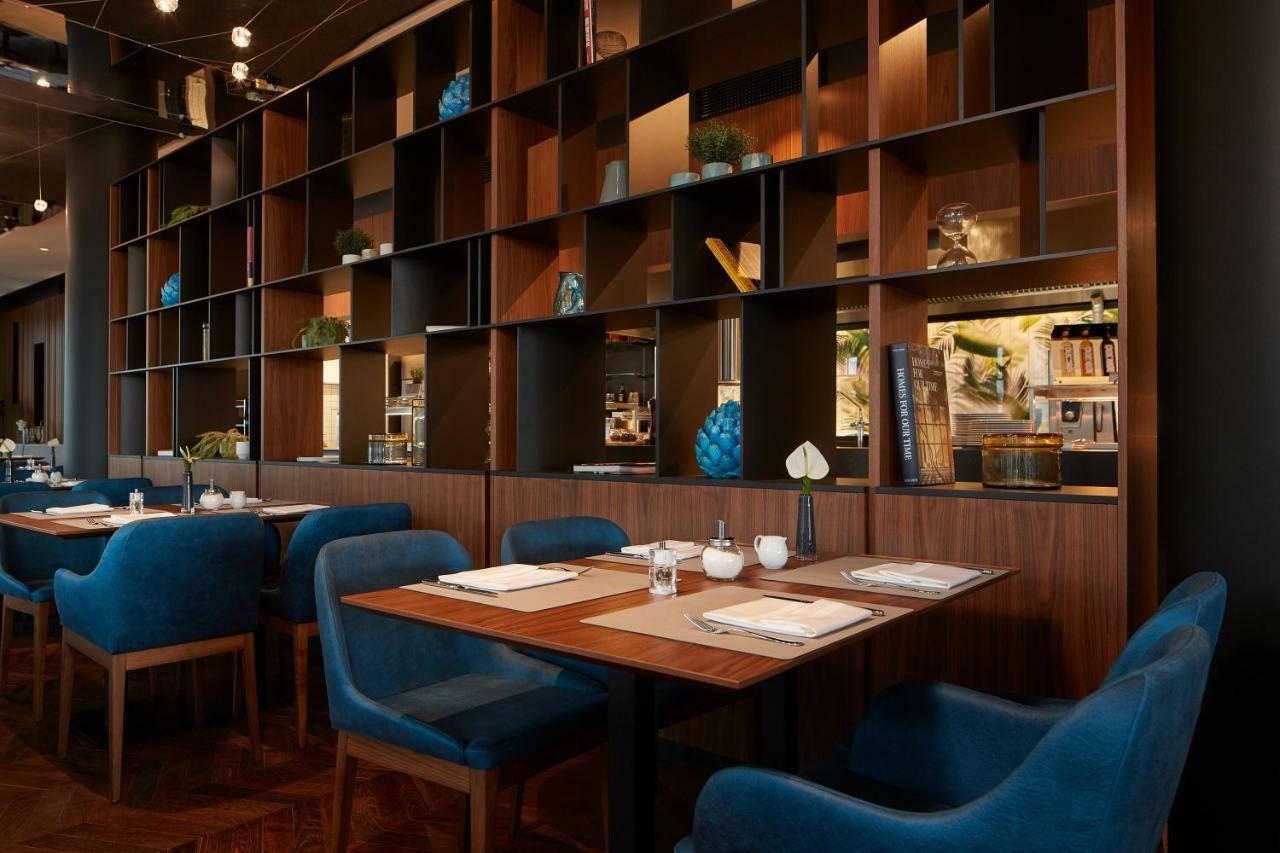 ไฮเปเรียน โฮเต็ล มึนเชิน Hotel มิวนิก ภายนอก รูปภาพ Restaurant