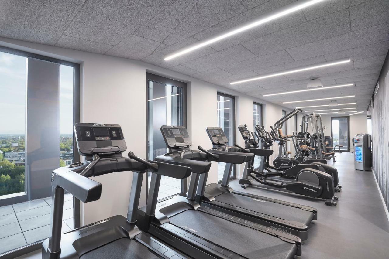 ไฮเปเรียน โฮเต็ล มึนเชิน Hotel มิวนิก ภายนอก รูปภาพ The gym at the University of Roehampton