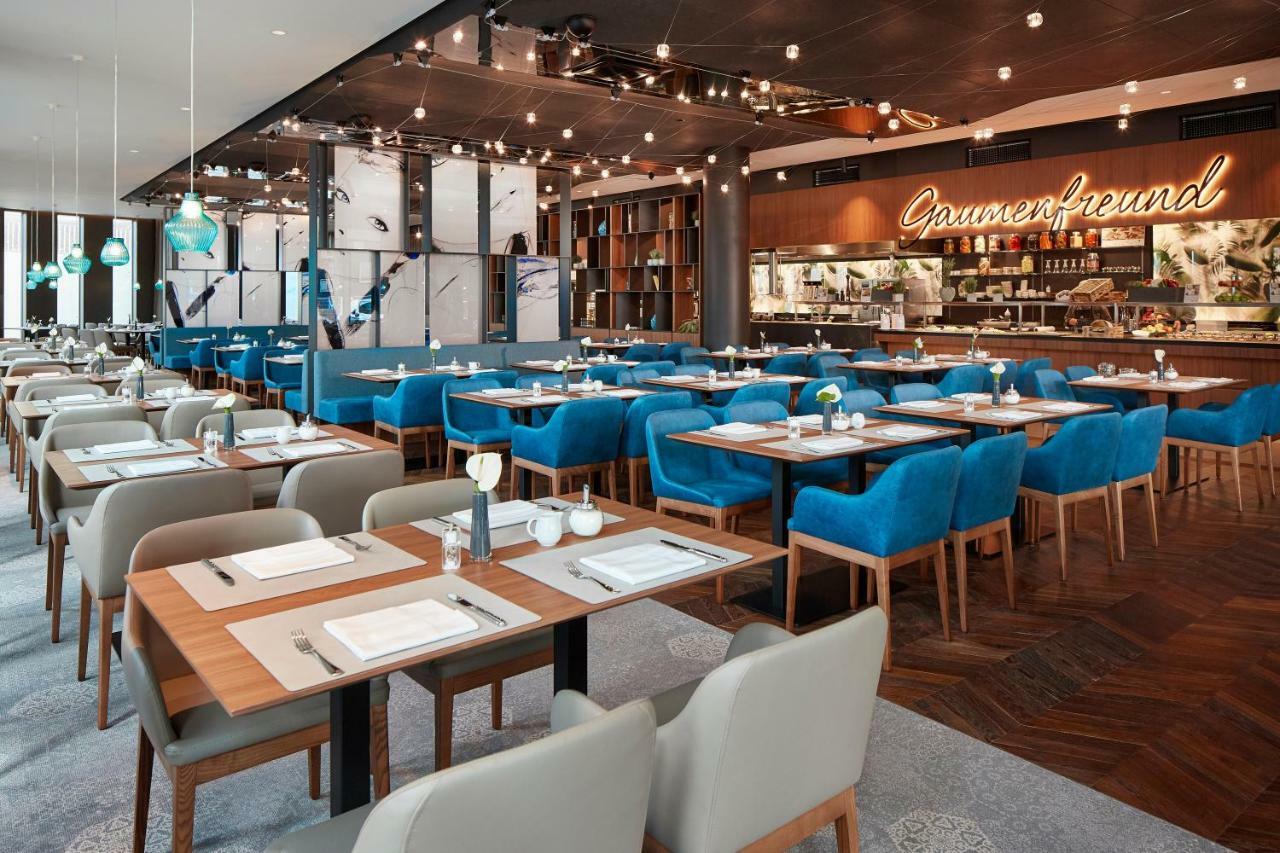 ไฮเปเรียน โฮเต็ล มึนเชิน Hotel มิวนิก ภายนอก รูปภาพ Restaurant Brasserie Spoon