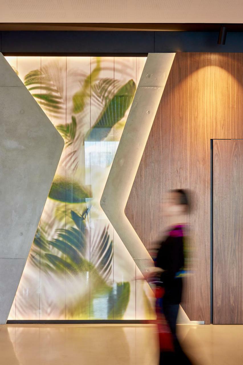 ไฮเปเรียน โฮเต็ล มึนเชิน Hotel มิวนิก ภายนอก รูปภาพ The interior of the building